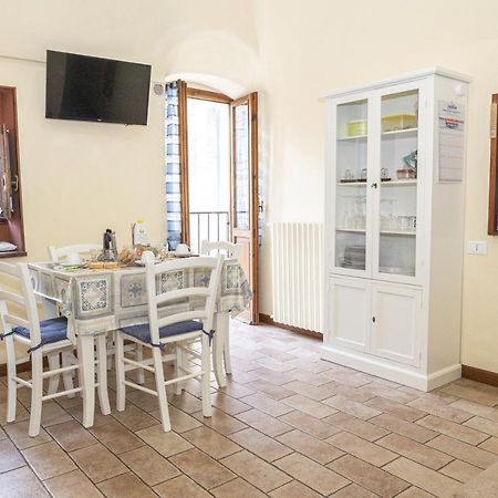 Centralissimo Trilocale Su Due Piani - Flavio House Sanremo Luaran gambar