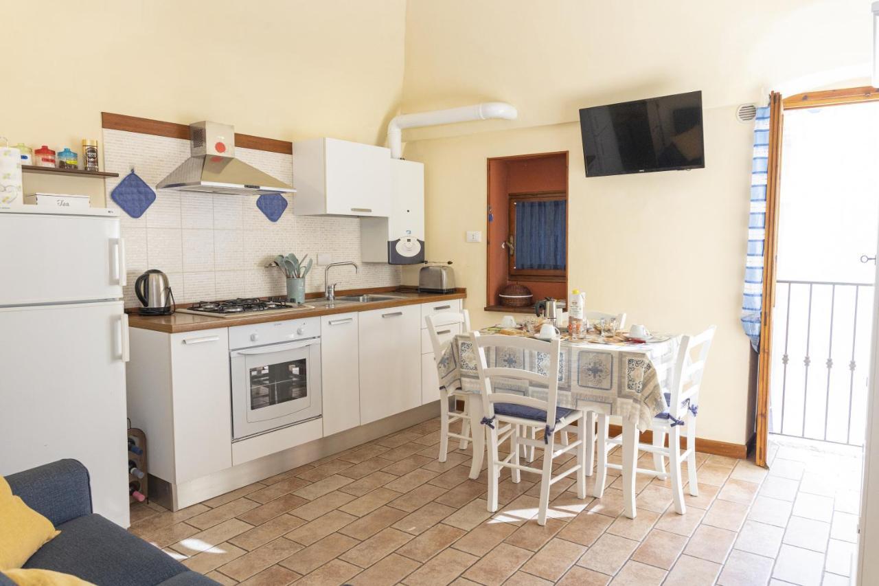 Centralissimo Trilocale Su Due Piani - Flavio House Sanremo Luaran gambar